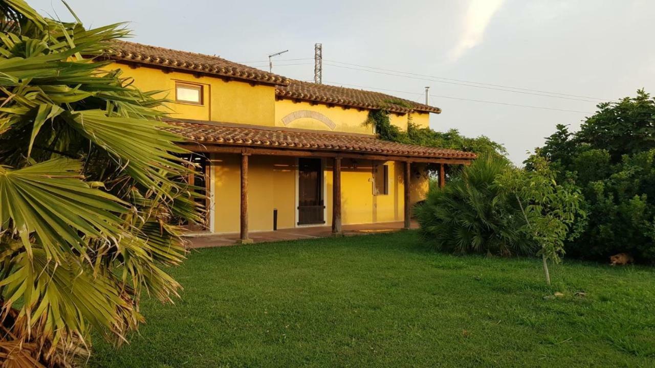 Affittacamere Luti Massama Exterior foto