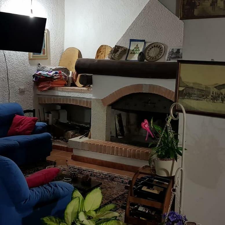 Affittacamere Luti Massama Exterior foto